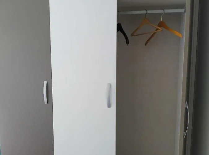 아파트 Edificio Valles Del Lupulo