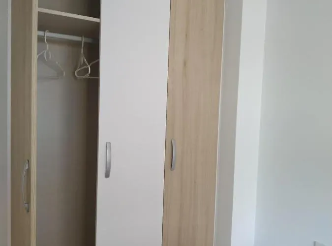 Edificio Valles Del Lupulo *