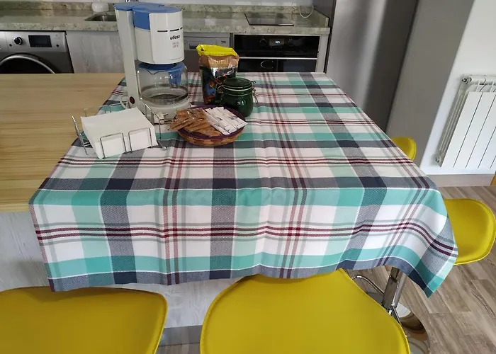 Edificio Valles Del Lupulo Асторга